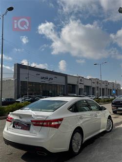 تويوتا أفالون